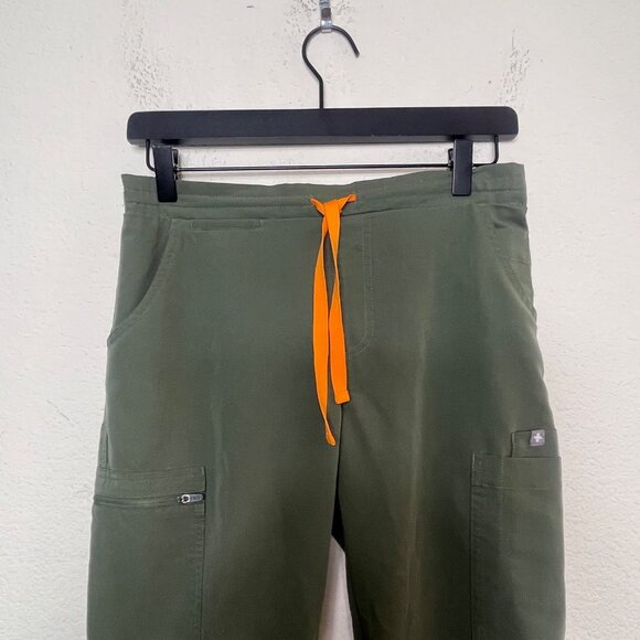 Figs Lola Highwaisted Scrubs Pants XS Figs Technical Collection - Picture 6 of 14